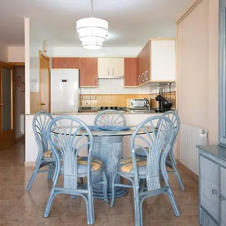 R129 Con Terraza Y Piscina Comunitaria Cerca De La Playa Calafell
